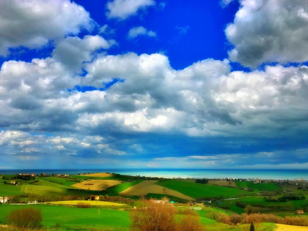 Live Your Dream San Costanzo Exteriér fotografie